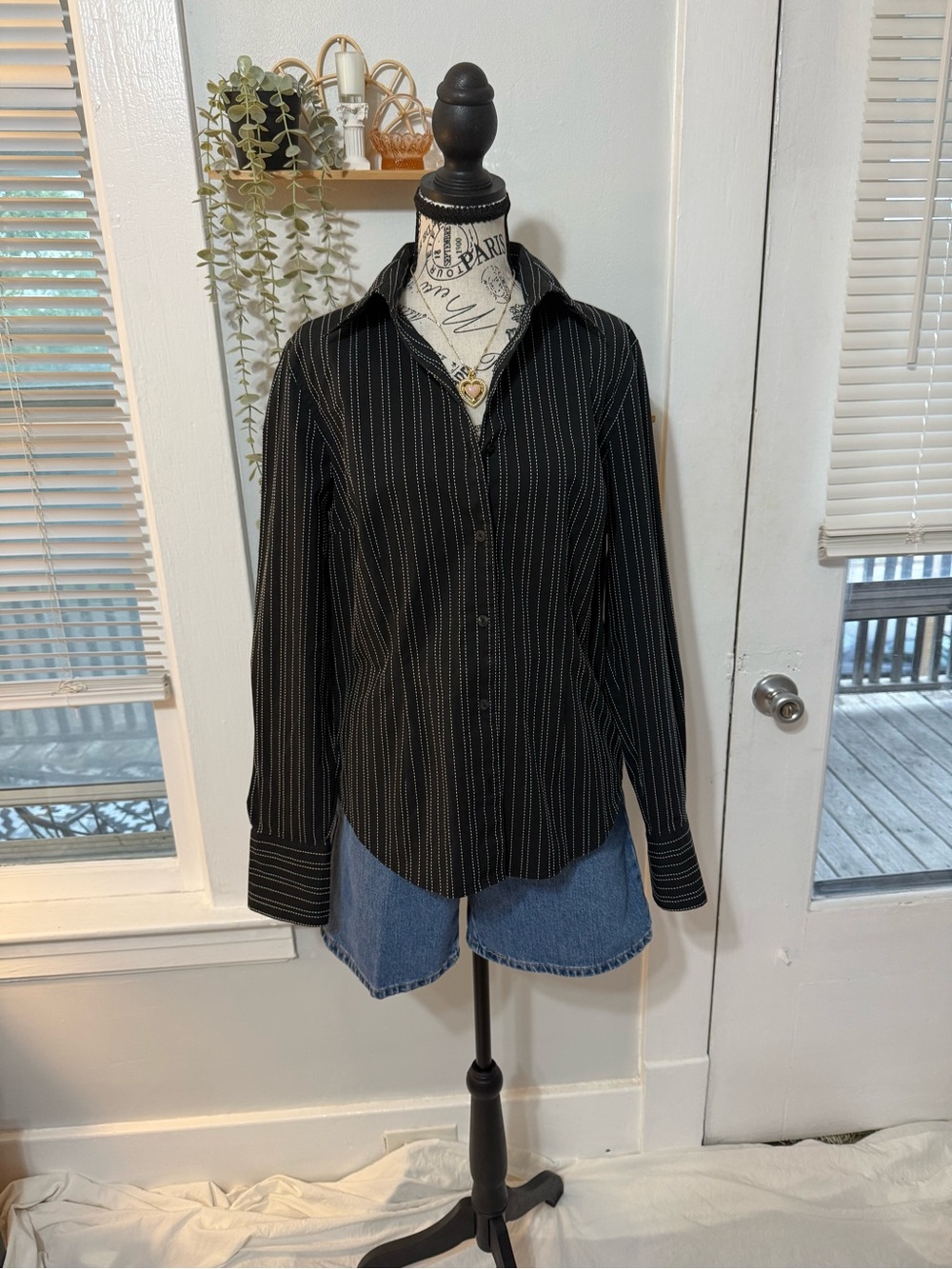 Y2K black pinstripe cotton top Worthington brand